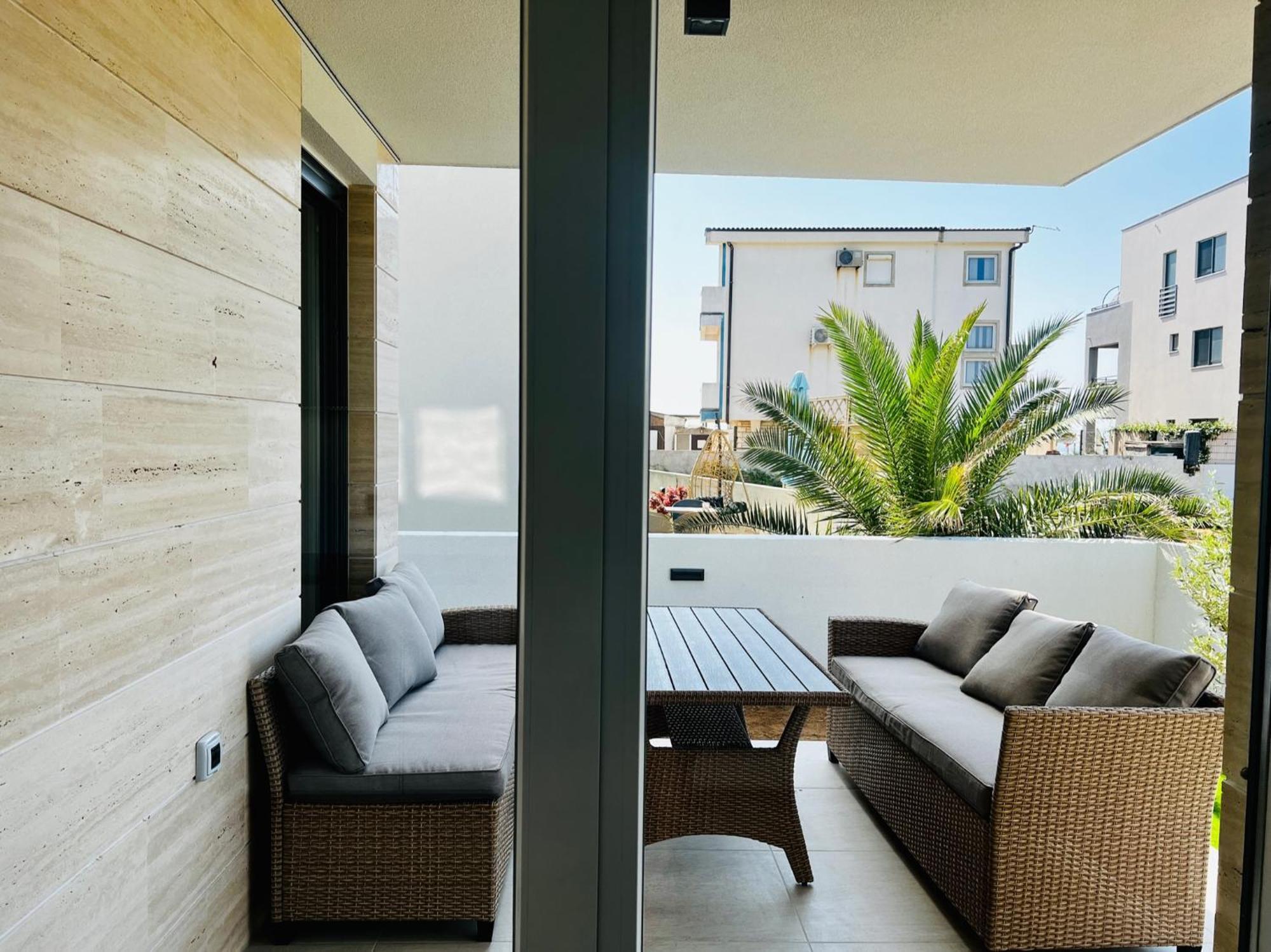 Apartments The Beach Resort Vir Extérieur photo